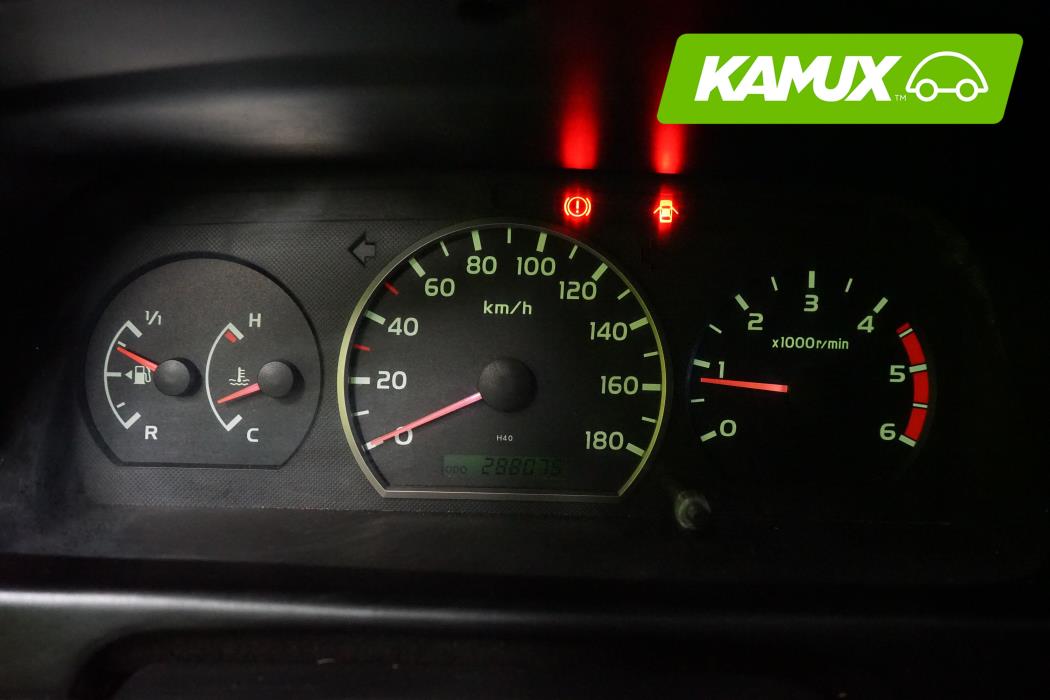 Toyota Hiace 2012