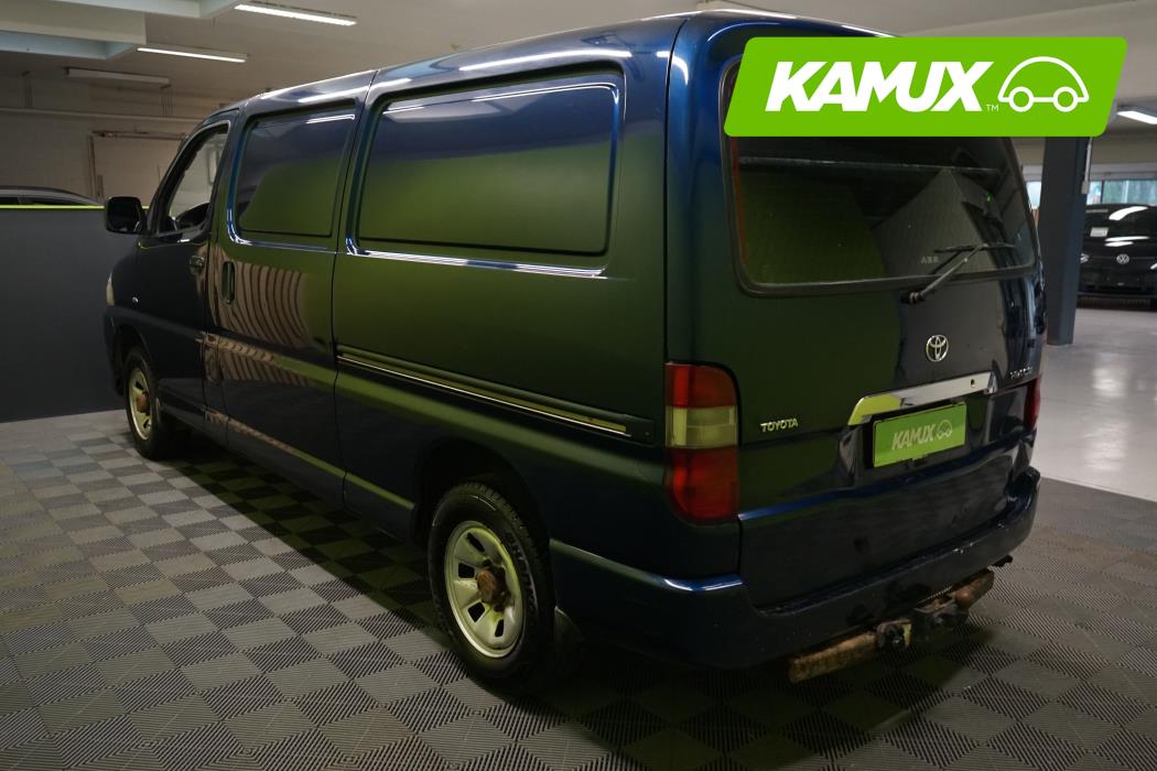 Toyota Hiace 2012