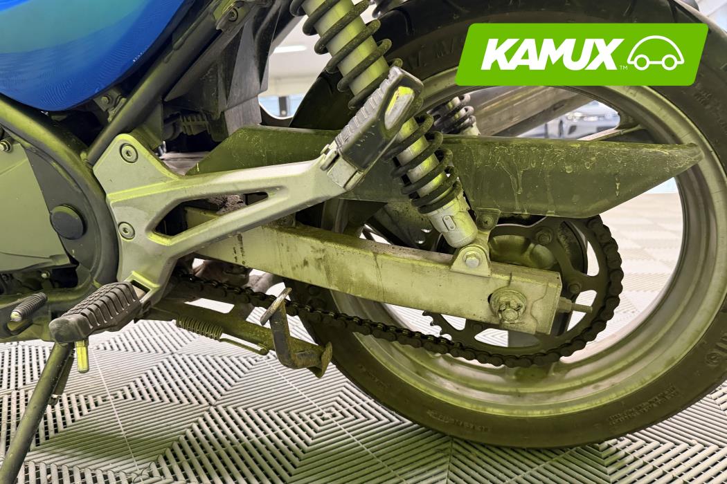 Kawasaki ER-5 2002