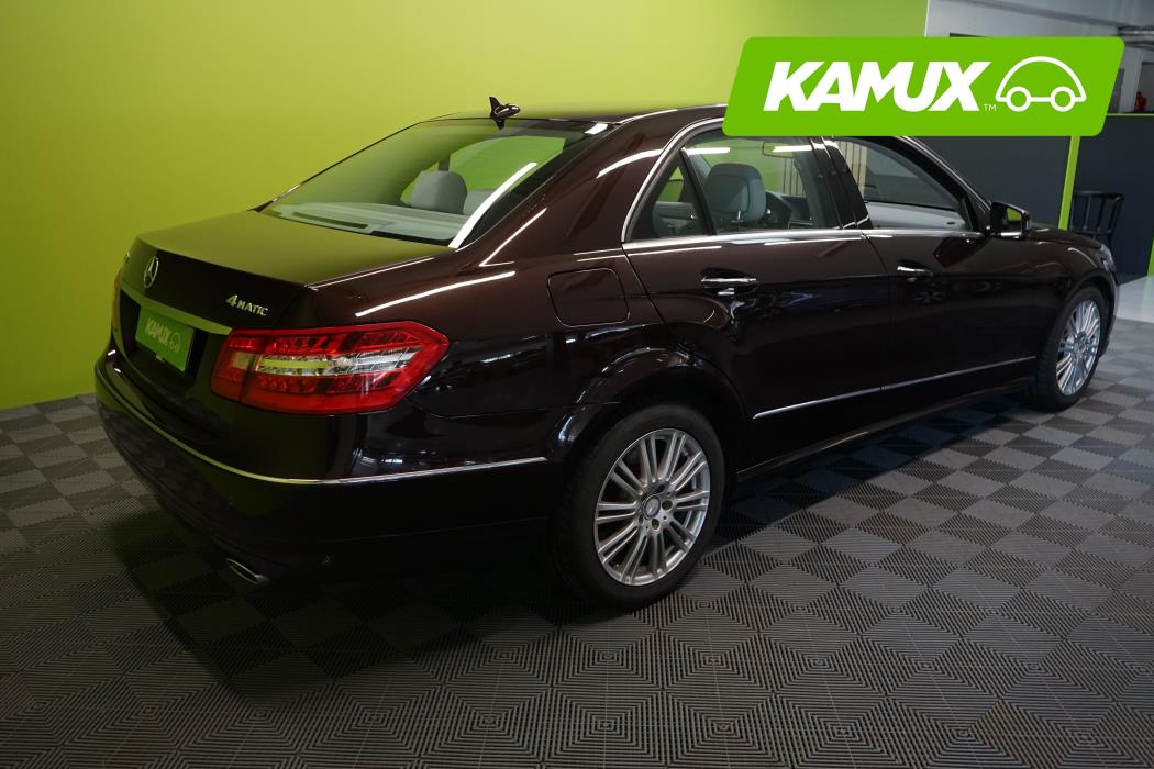 Mercedes-Benz E 2010