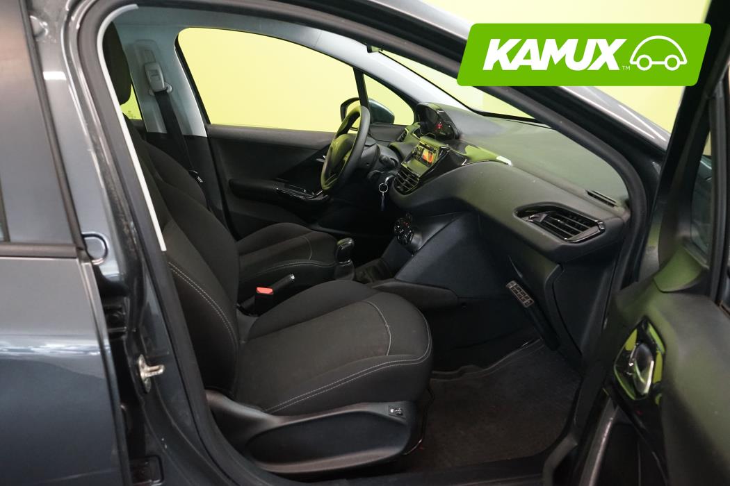 Peugeot 208 2014