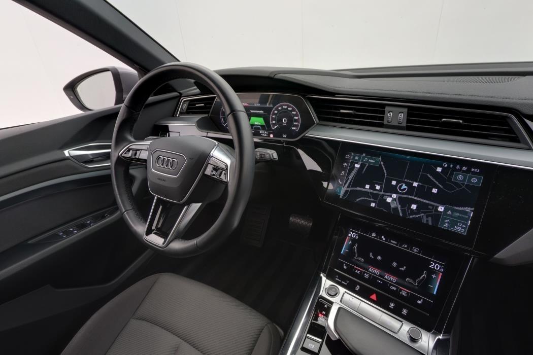 Audi e-tron 2023