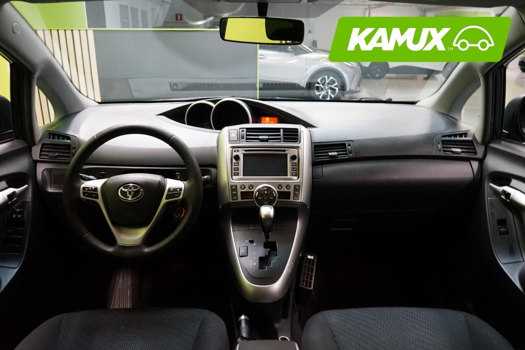 Toyota Verso 2012