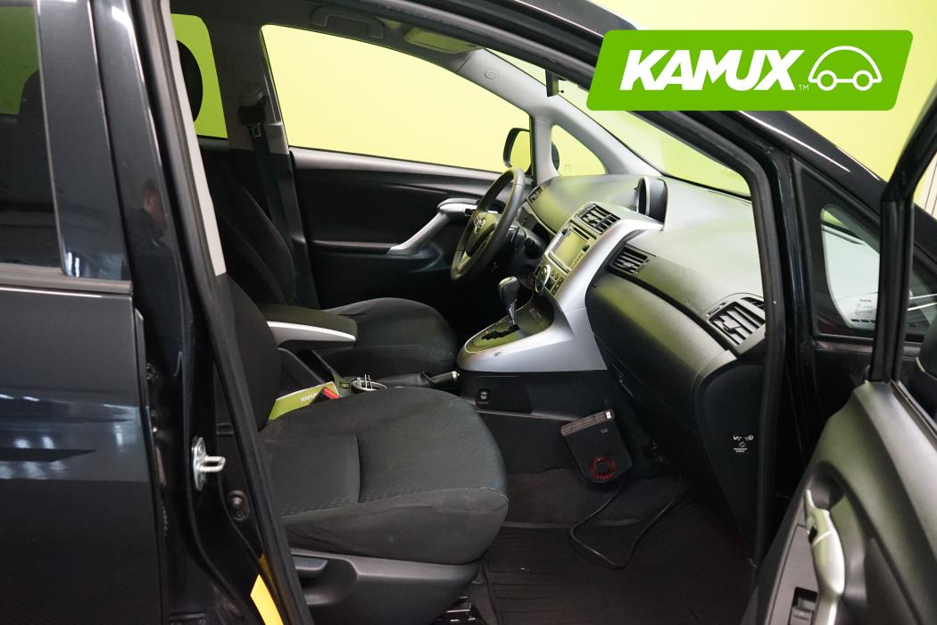 Toyota Verso 2012