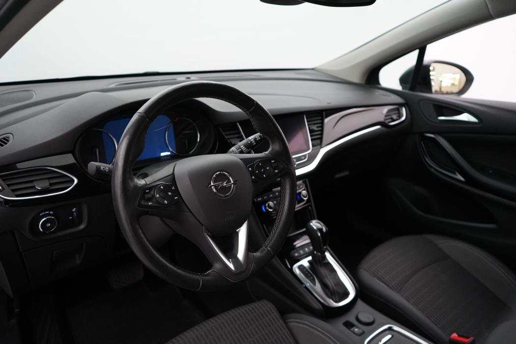 Opel Astra 2022