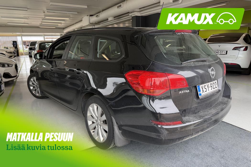Opel Astra 2011