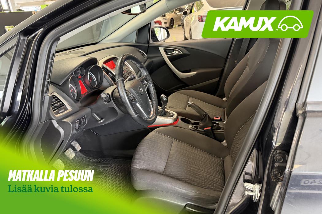 Opel Astra 2011