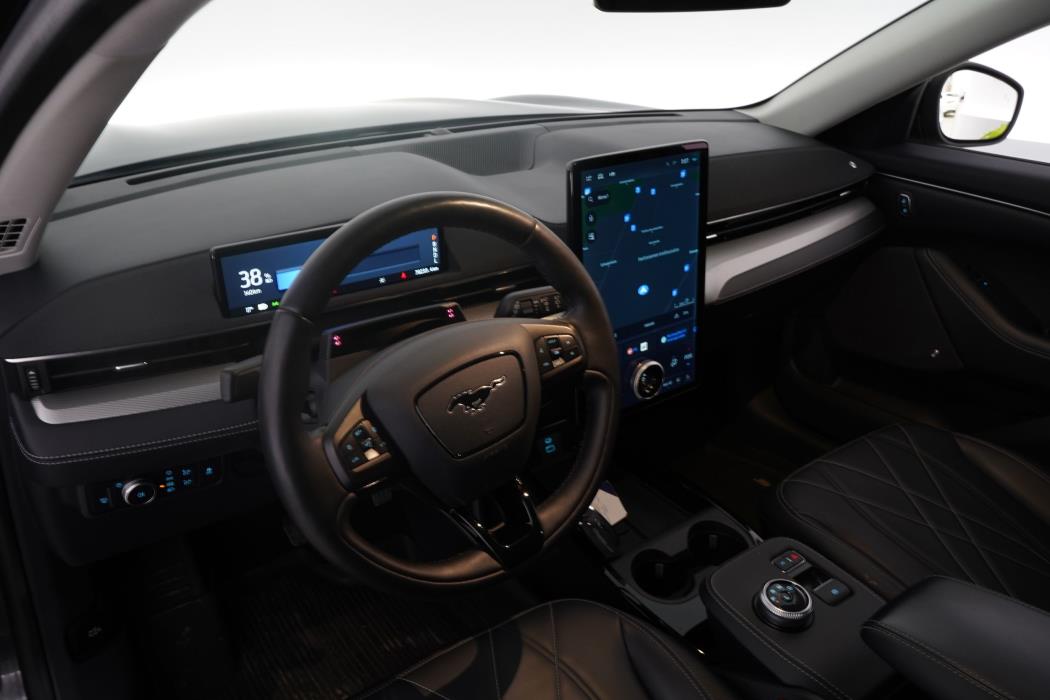 Ford Mustang Mach-E 2022