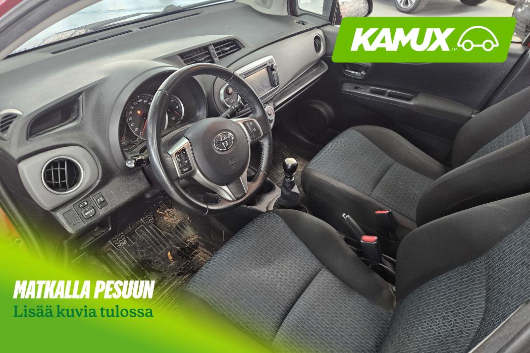 Toyota Yaris 2012
