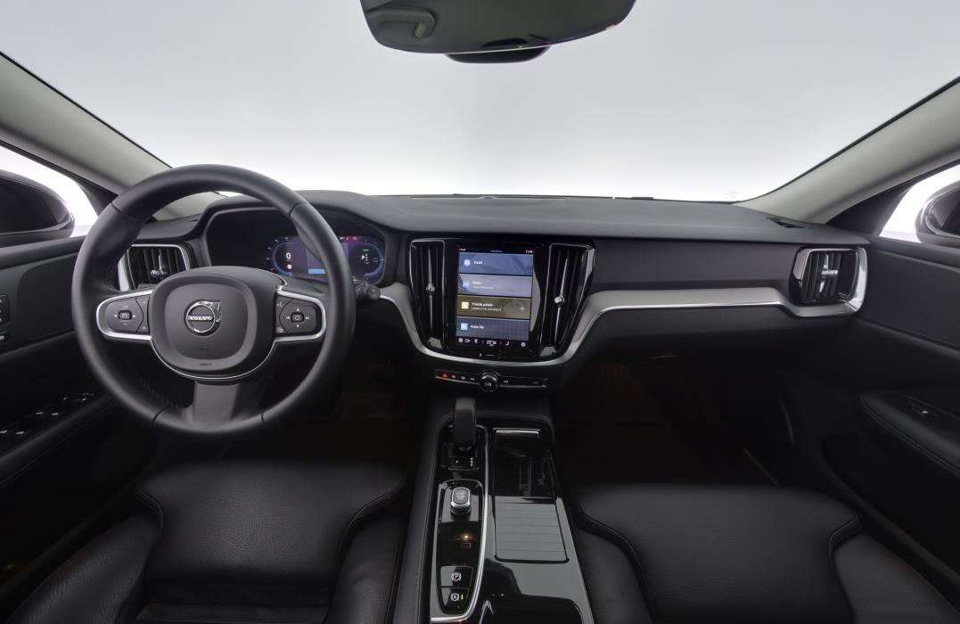 Volvo V60 2023