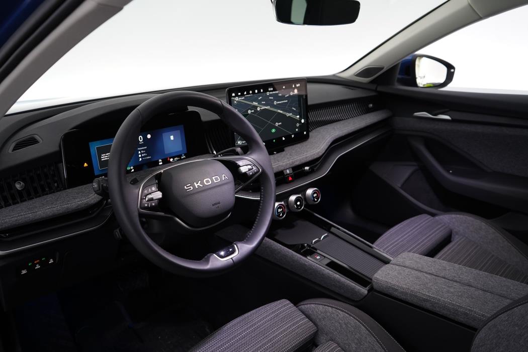Skoda Superb 2025
