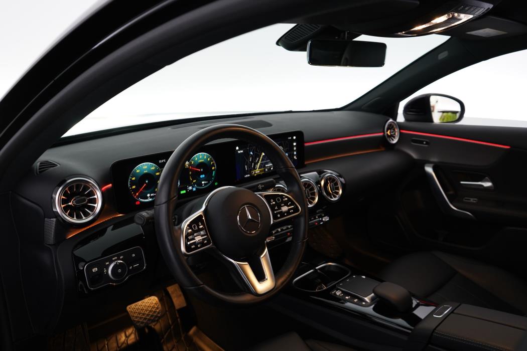 Mercedes-Benz A 2023