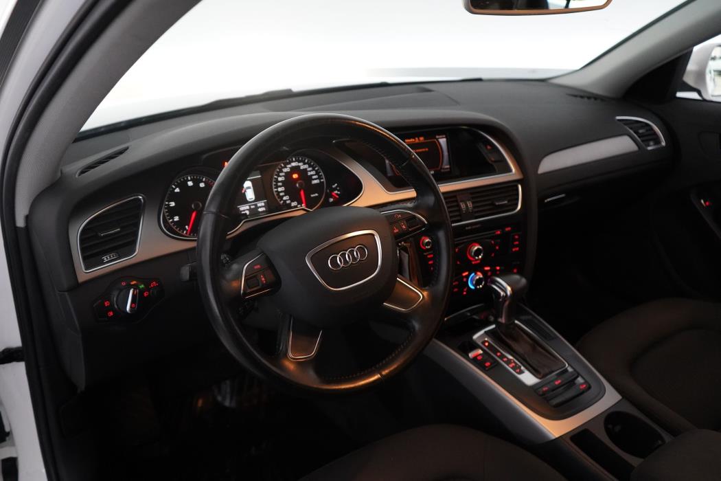 Audi A4 2012