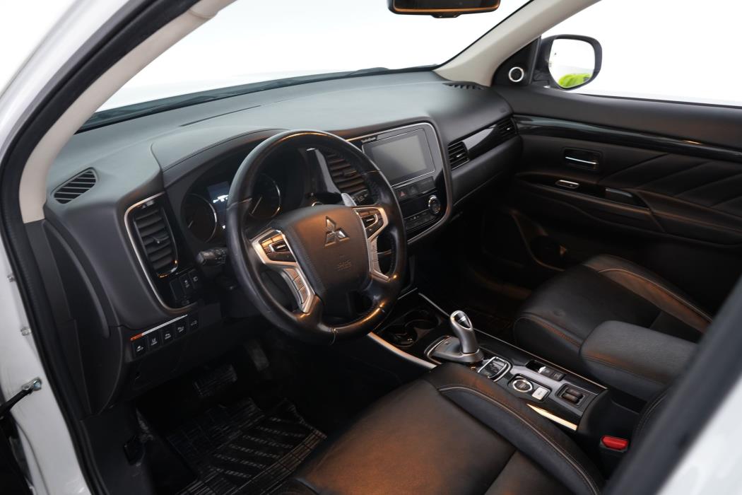 Mitsubishi Outlander 2017