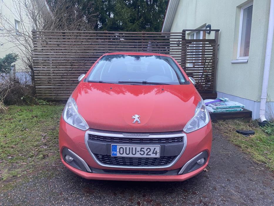 Peugeot 208 2016