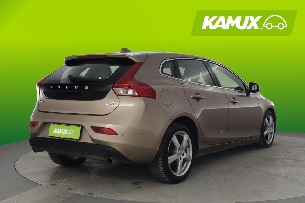 Volvo V40 2013