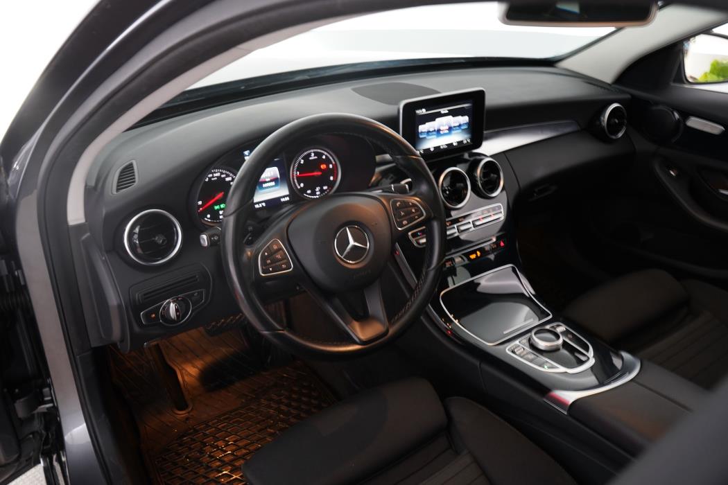 Mercedes-Benz C 2016