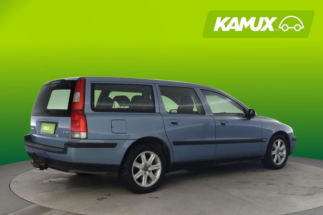 Volvo V70 2004