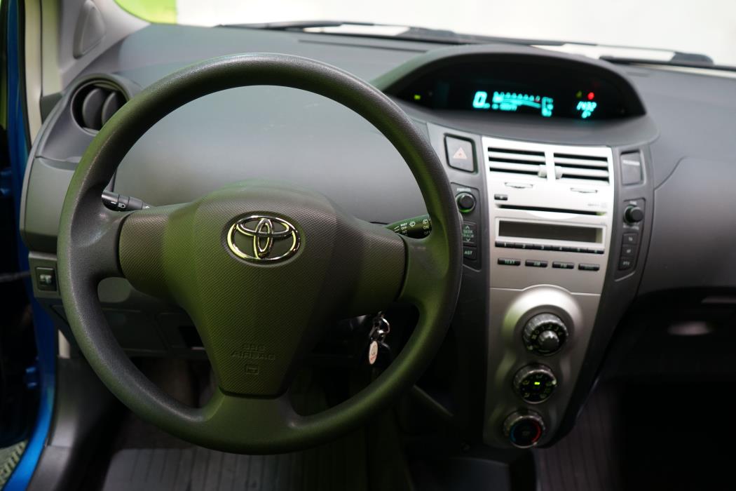 Toyota Yaris 2006