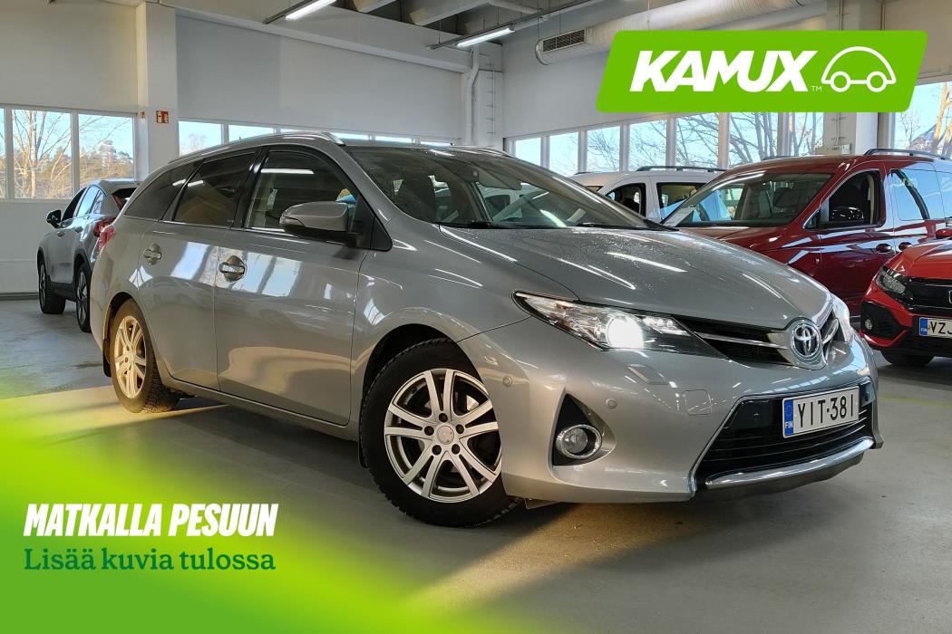 Toyota Auris 2014