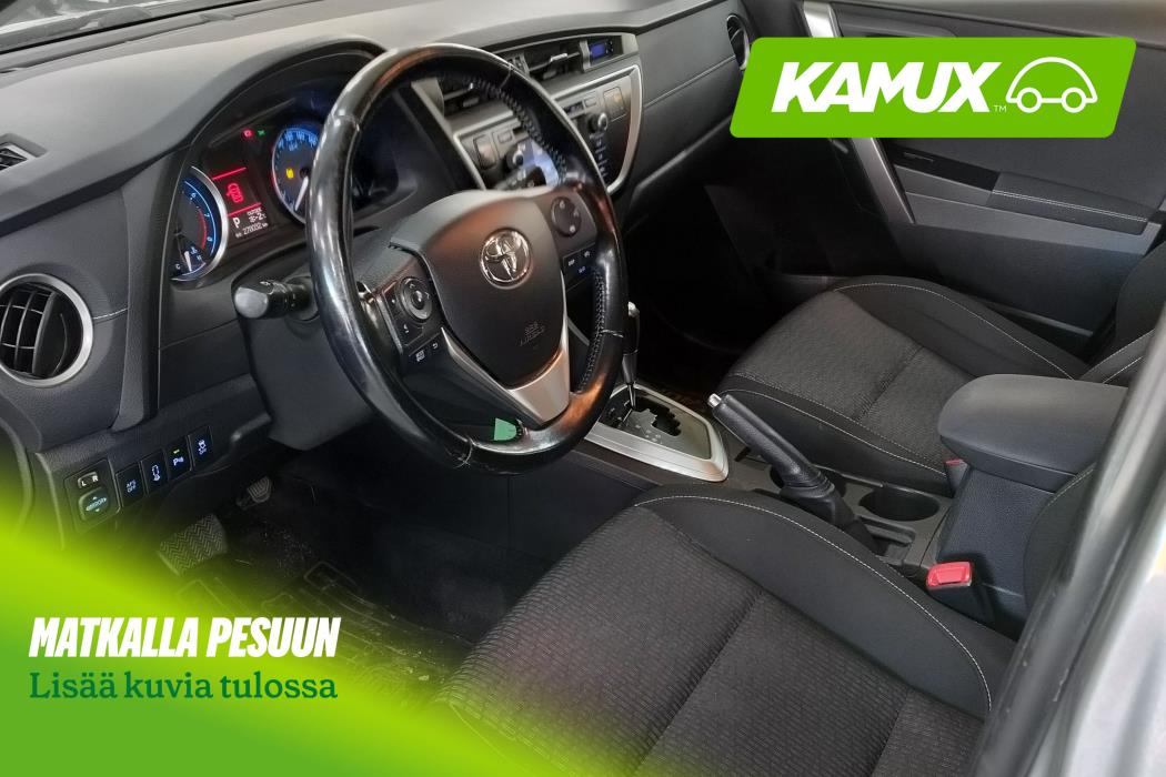 Toyota Auris 2014