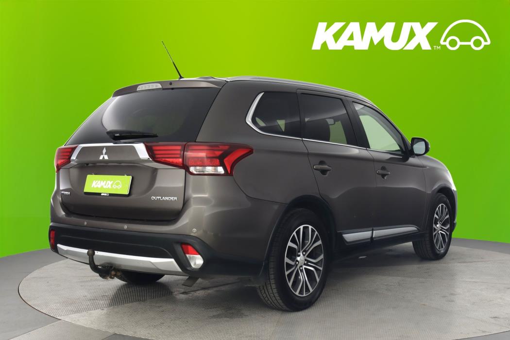 Mitsubishi Outlander 2016