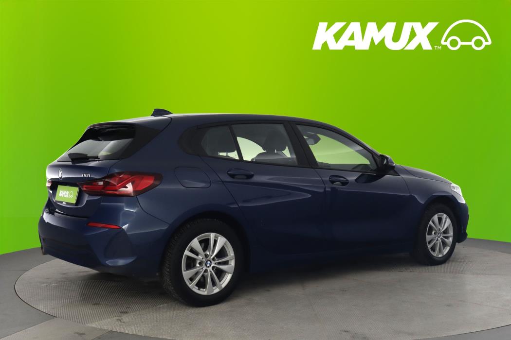 BMW 118 2023