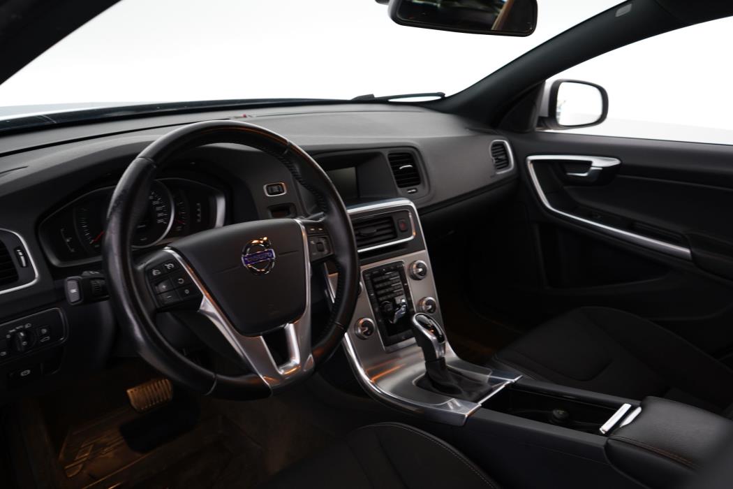 Volvo V60 2016