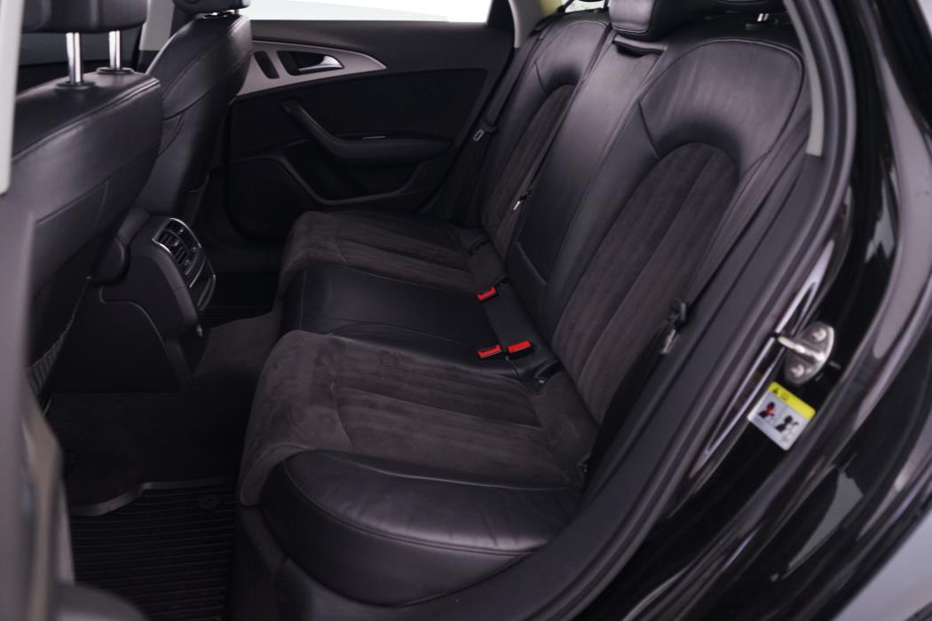 Audi A6 allroad quattro 2015