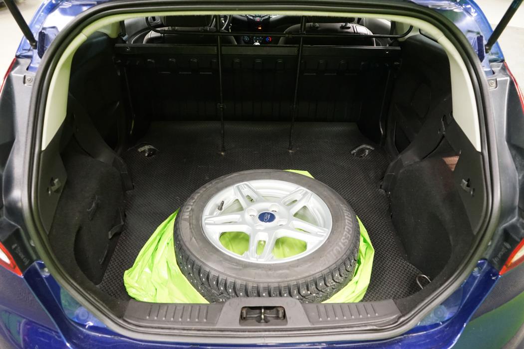 Ford Fiesta Van 2015