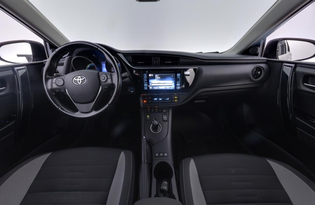 Toyota Auris 2017
