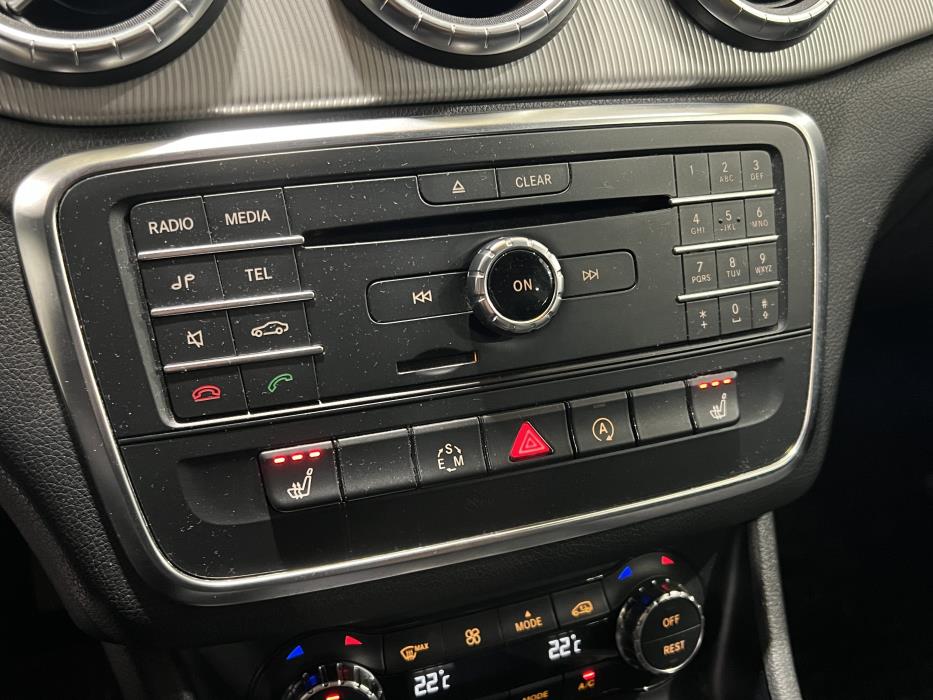 Mercedes-Benz CLA 2015