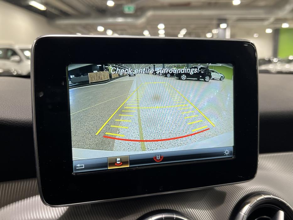 Mercedes-Benz CLA 2015