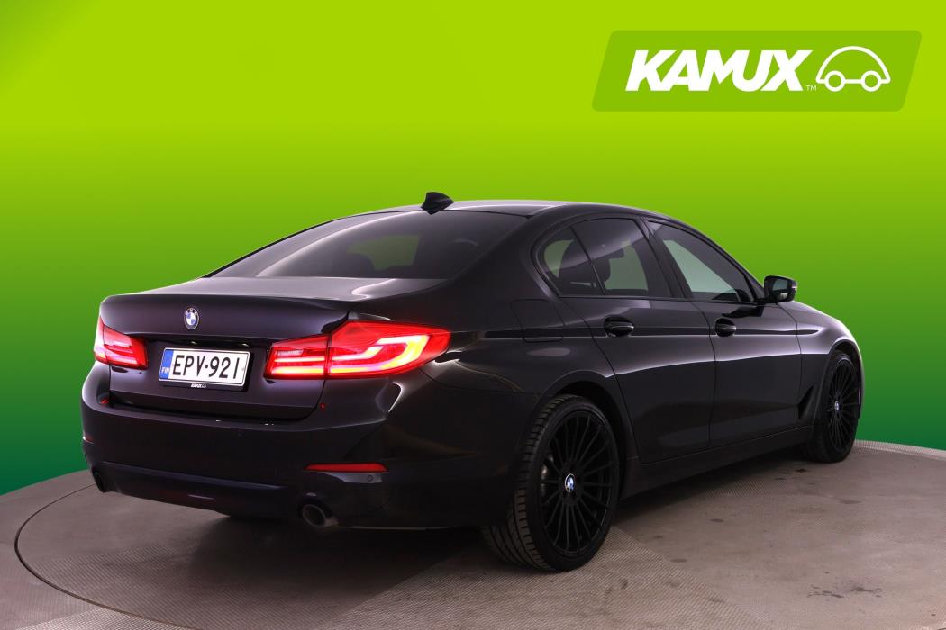 BMW 518 2018
