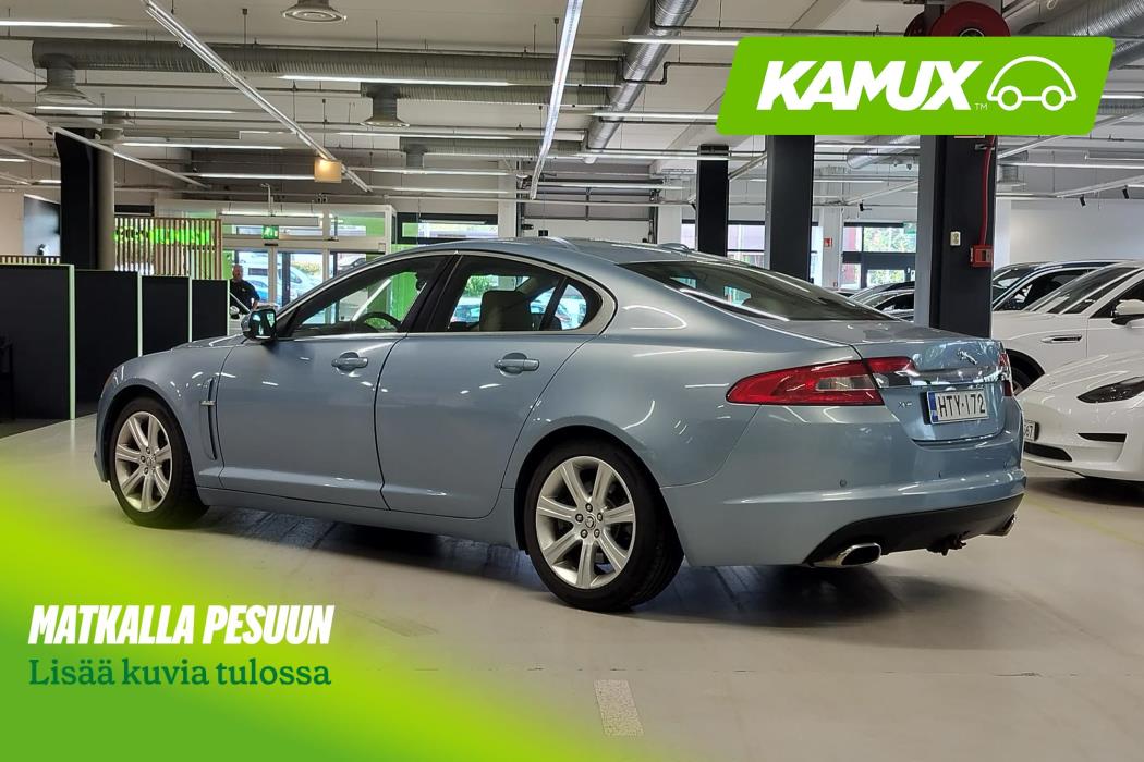 Jaguar XF 2011