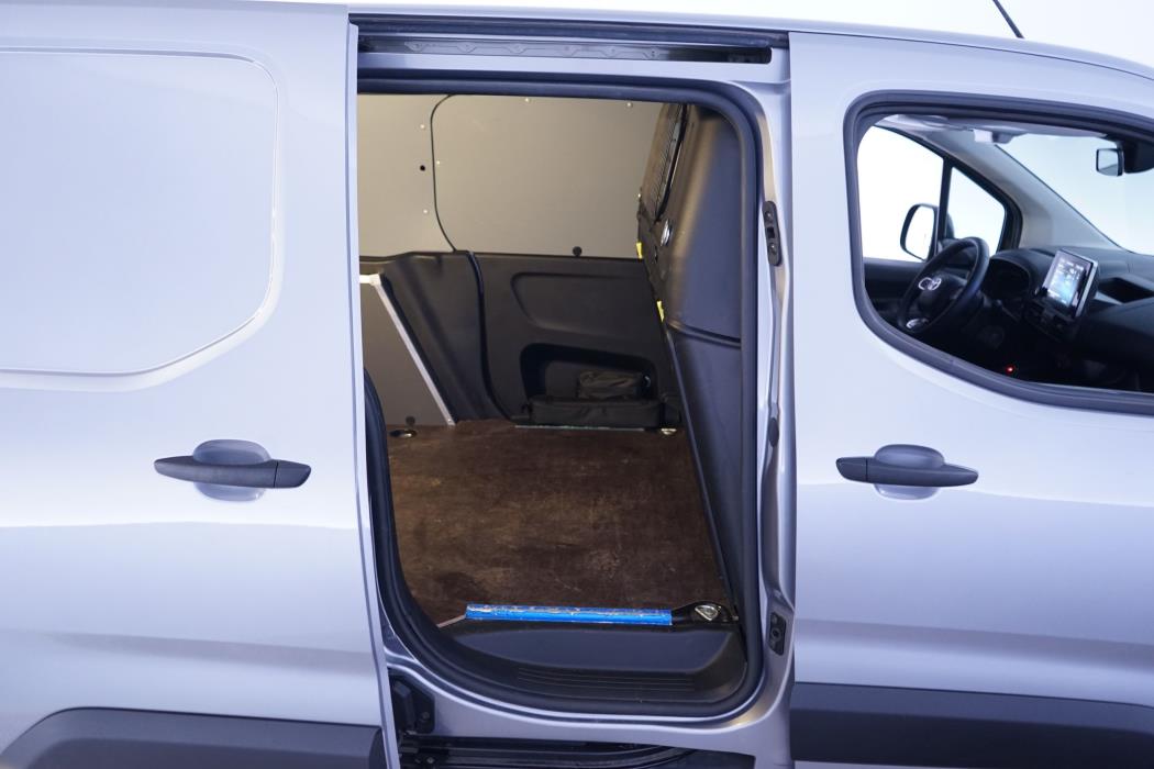 Toyota Proace City EV 2023