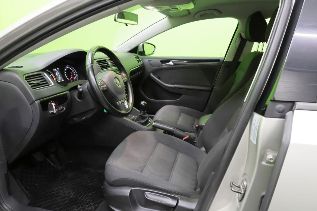 Volkswagen Jetta 2014