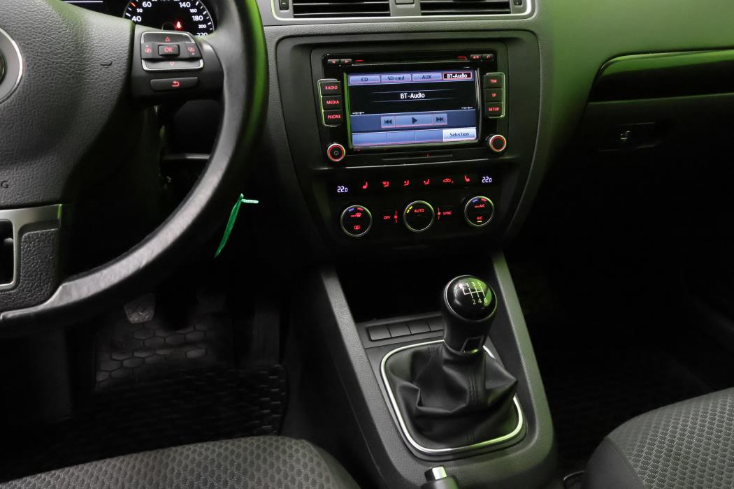 Volkswagen Jetta 2014