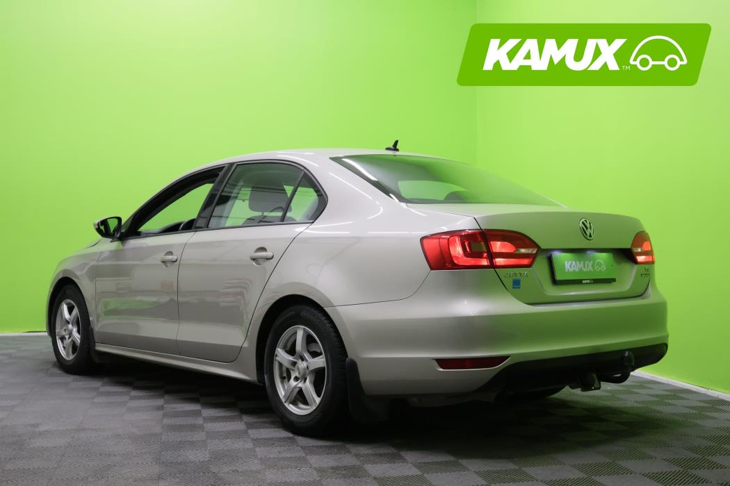 Volkswagen Jetta 2014