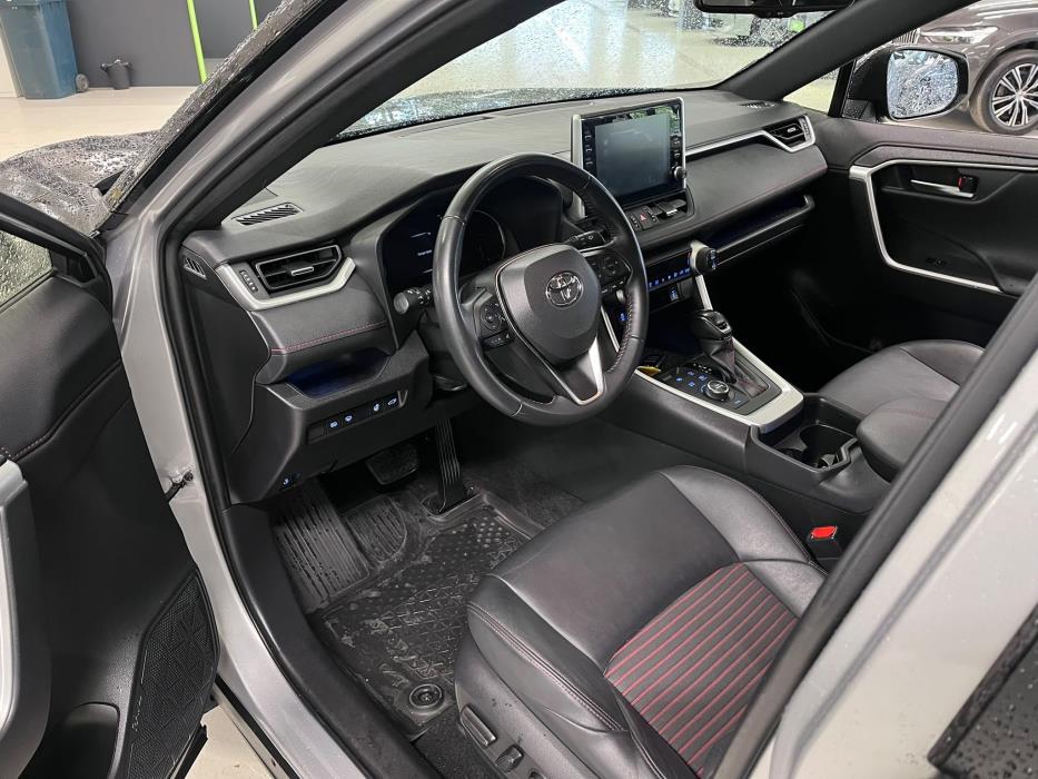Toyota RAV4 Plug-In 2021