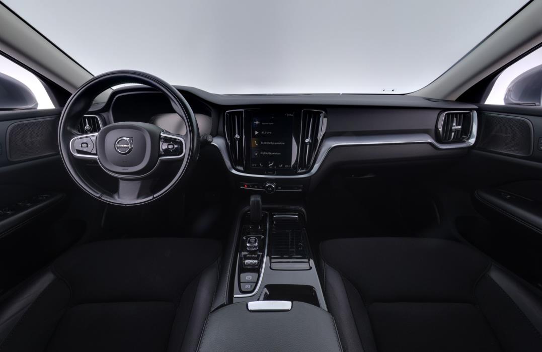Volvo V60 2020