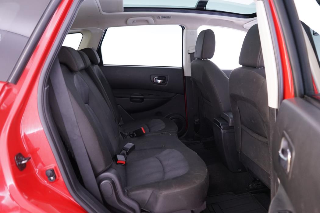 Nissan Qashqai+2 2013