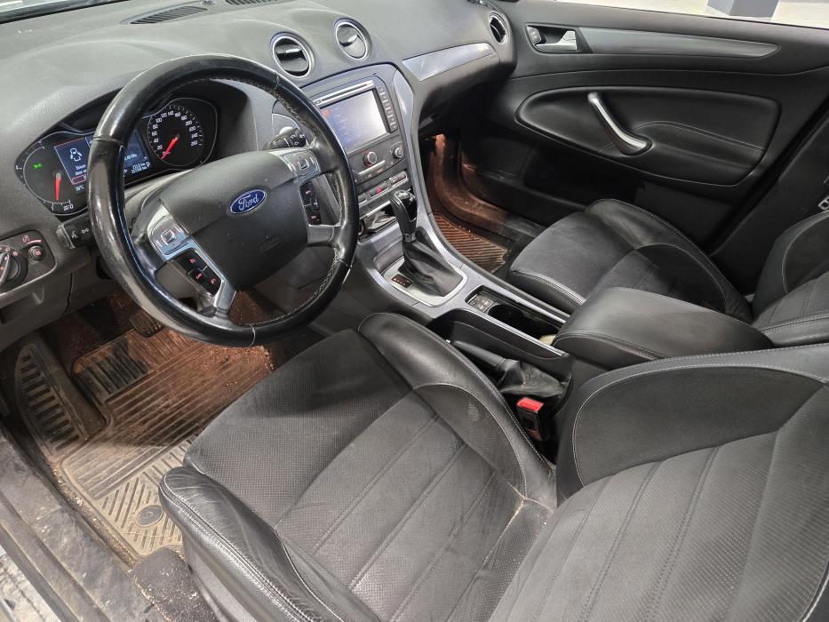 Ford Mondeo 2013