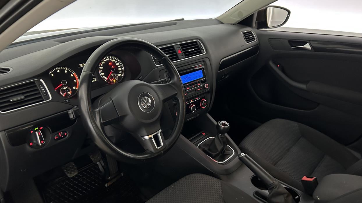 Volkswagen Jetta 2011