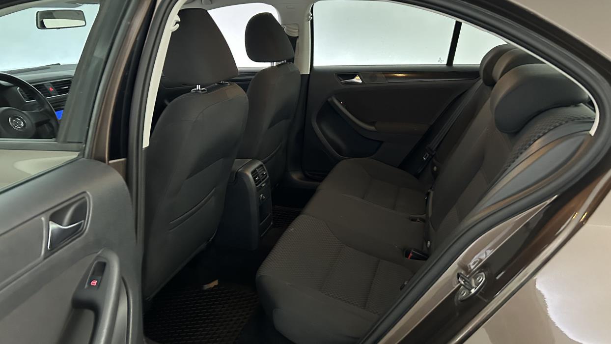 Volkswagen Jetta 2011