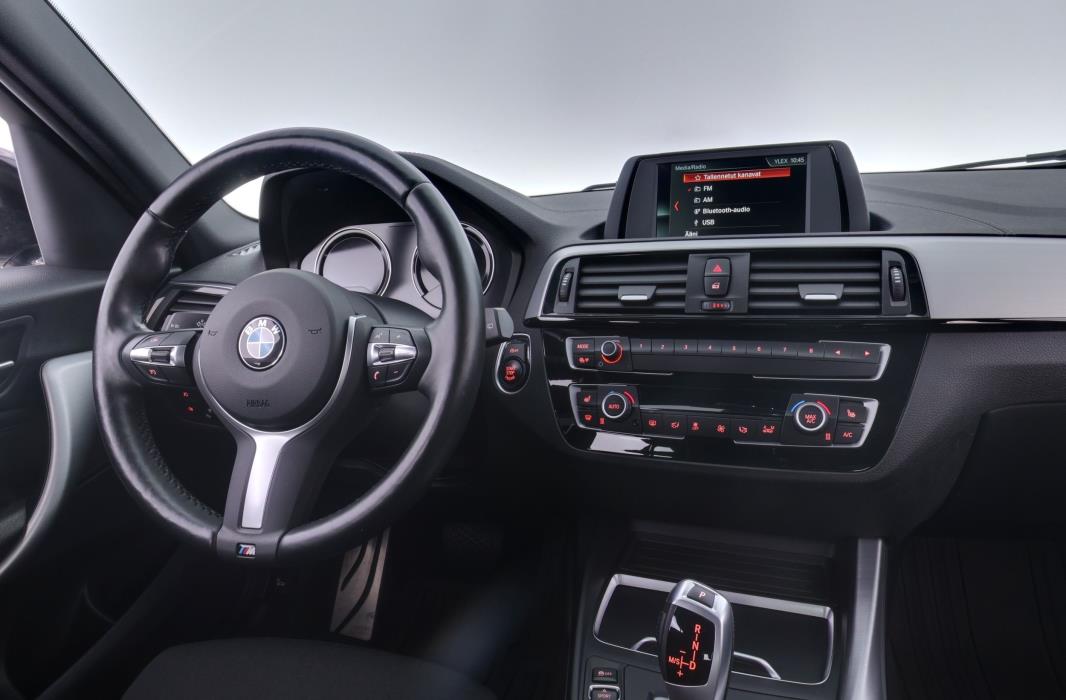BMW 118 2019