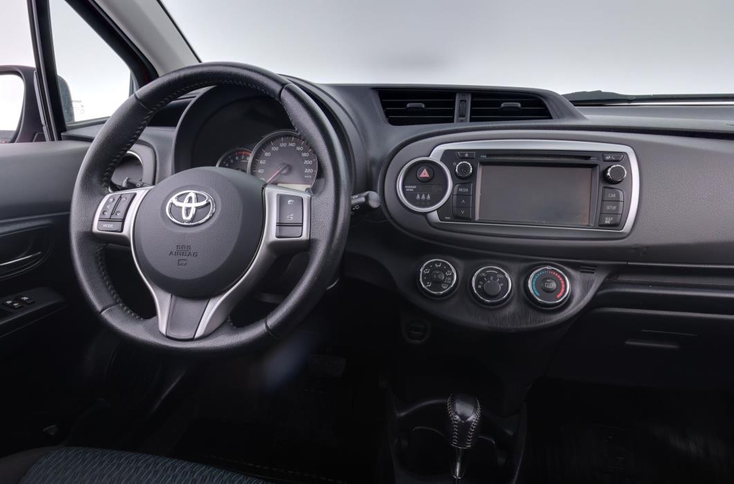 Toyota Yaris 2012
