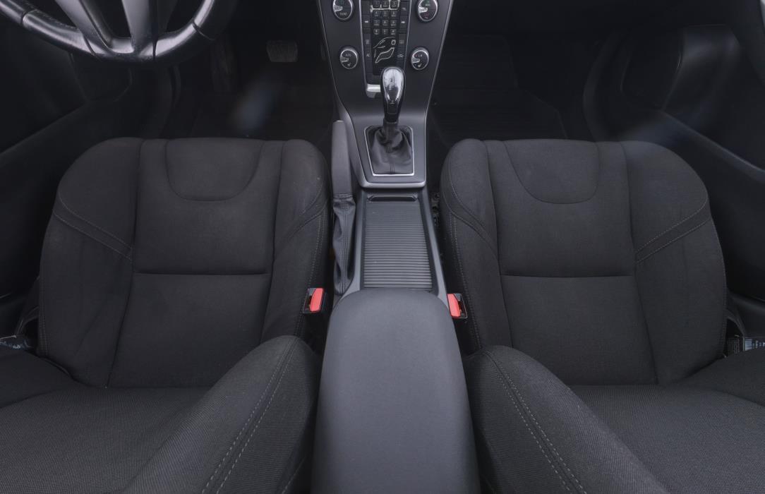 Volvo V40 2014
