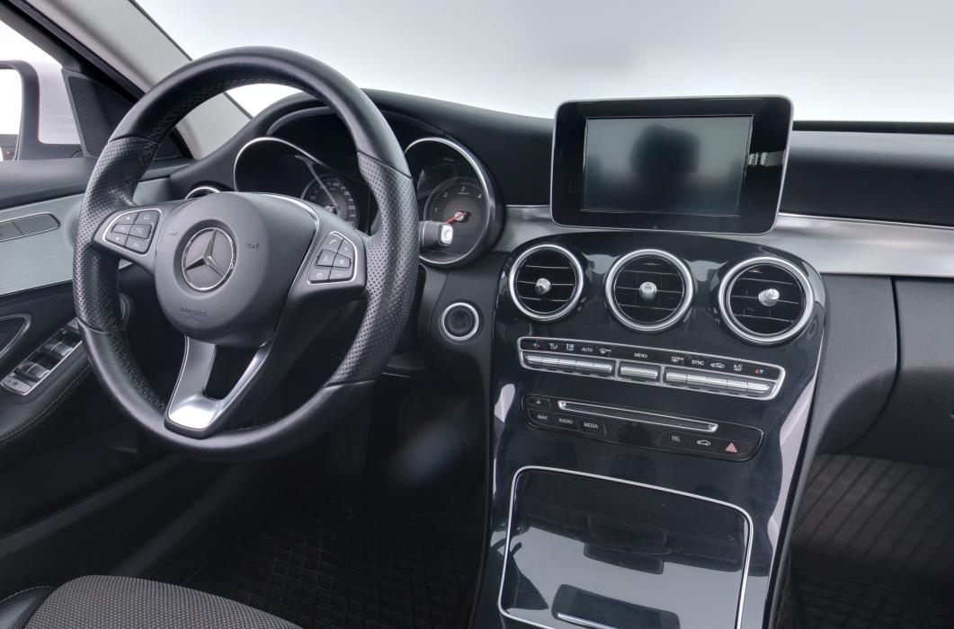 Mercedes-Benz C 2015
