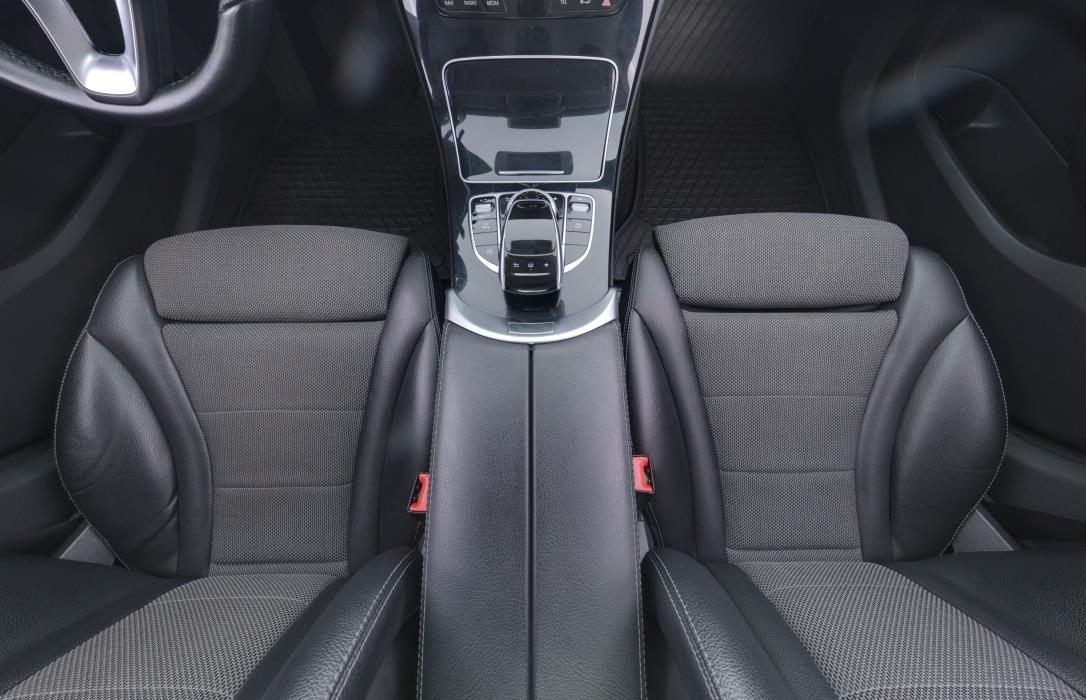 Mercedes-Benz C 2015